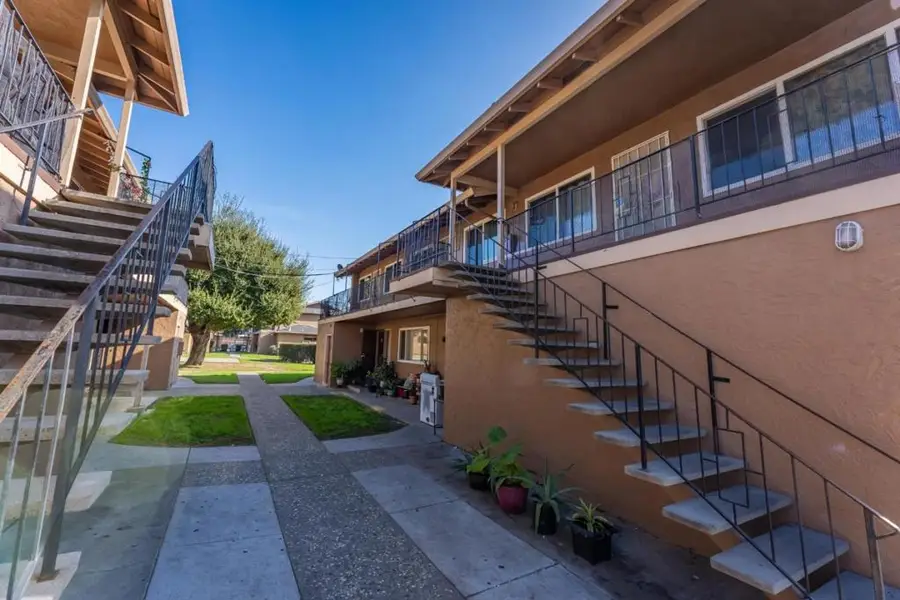 110 Roundtable #8 Drive, San Jose, CA 95111 - #3