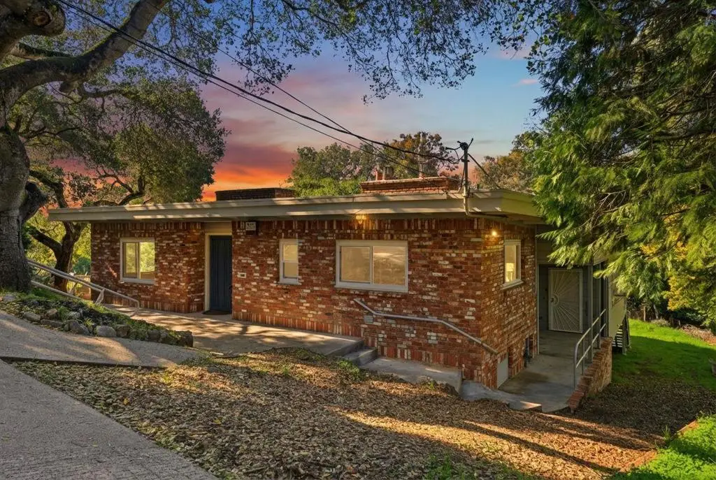 5401 Leona Street, Oakland, CA 94619 - #1