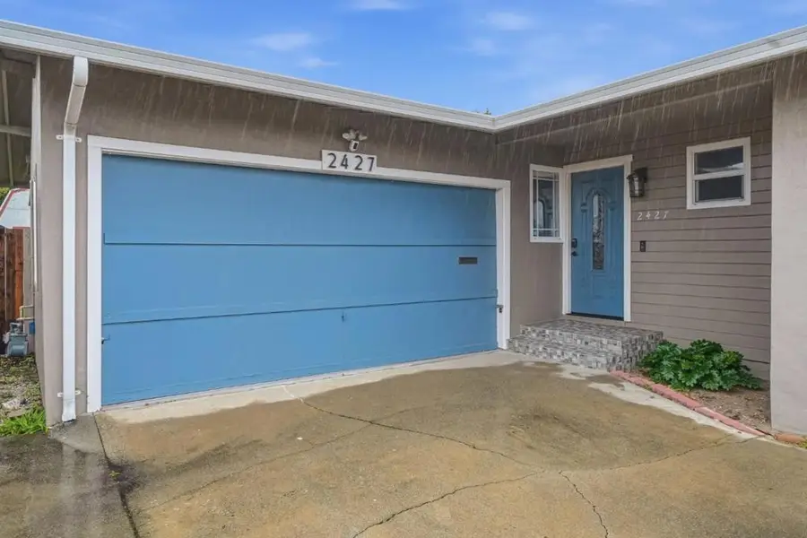 2427 Holland Street, San Mateo, CA 94403 - Image #2