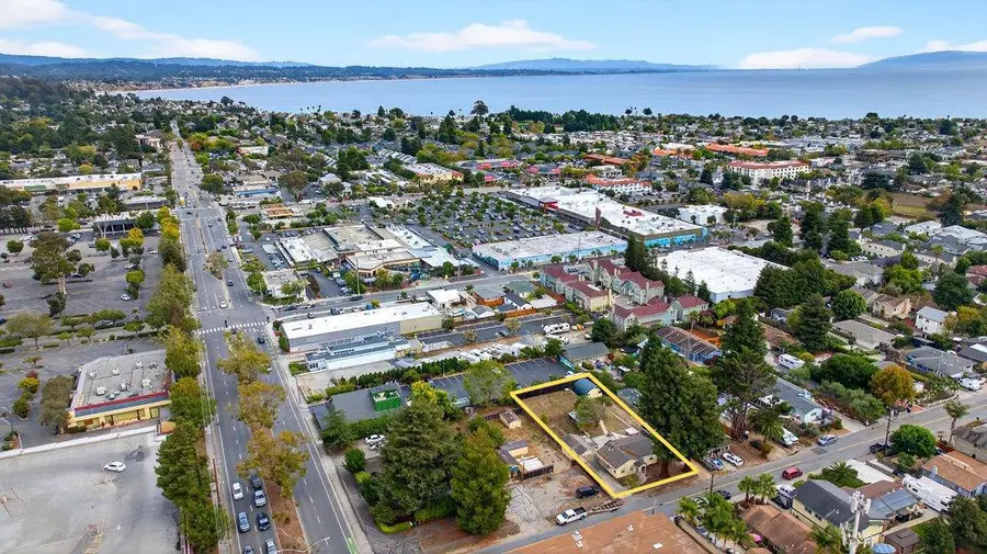 1610 Bulb Avenue, Santa Cruz, CA 95062 - #2
