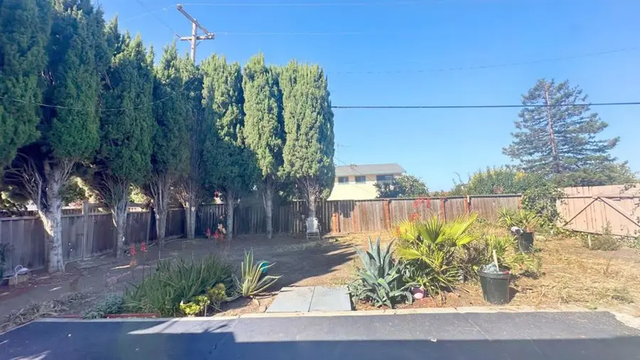 2085 Ashwood Lane, San Jose, CA 95132 - #2