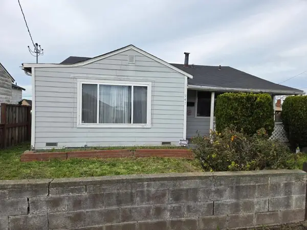 947 91st Avenue, Oakland, CA 94603