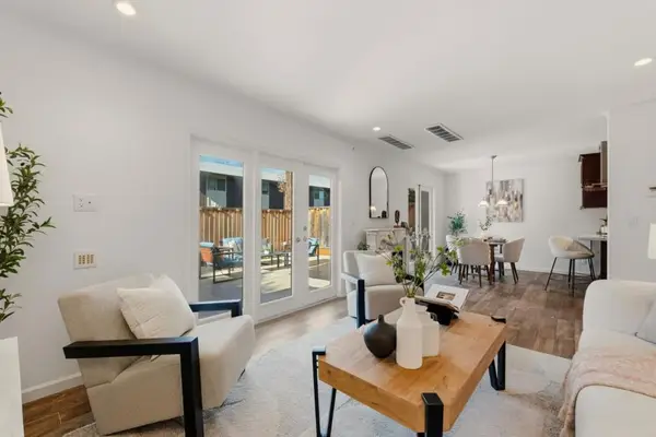 104 E Middlefield Road #B, Mountain View, CA 94043