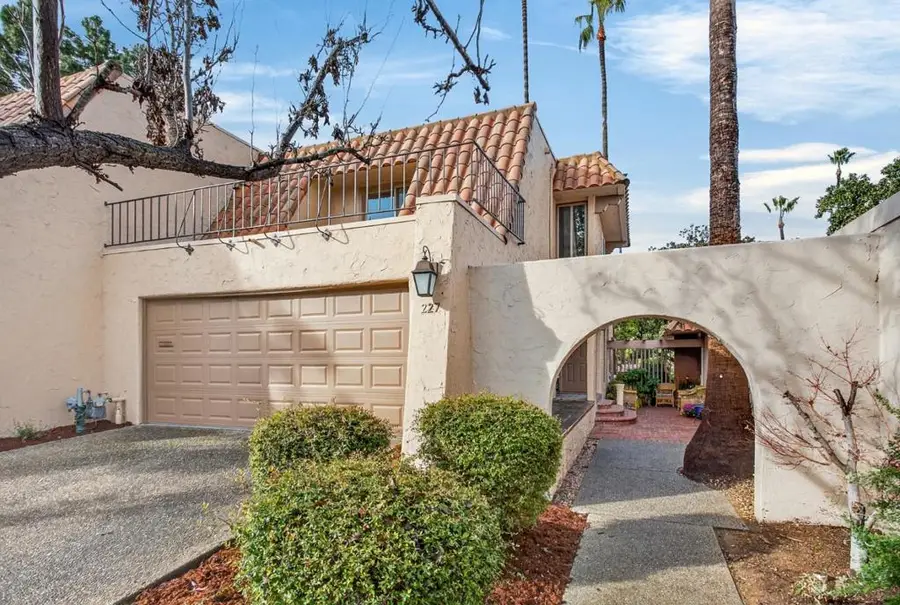 227 Casitas Bulevar, Los Gatos, CA 95032 - #2