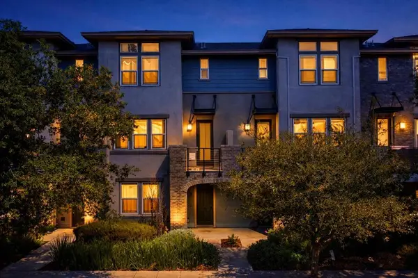 925 De Guigne Drive #4, Sunnyvale, CA 94085