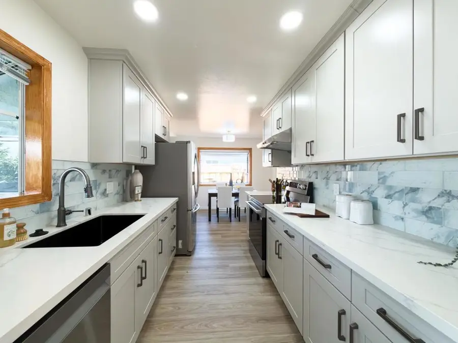 36255 Casey Court, Newark, CA 94560 - Image #2