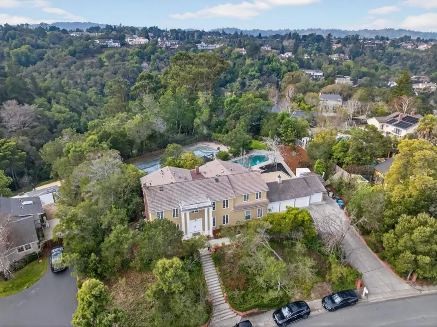 746 Jacaranda Circle, Hillsborough, CA 94010 - #3