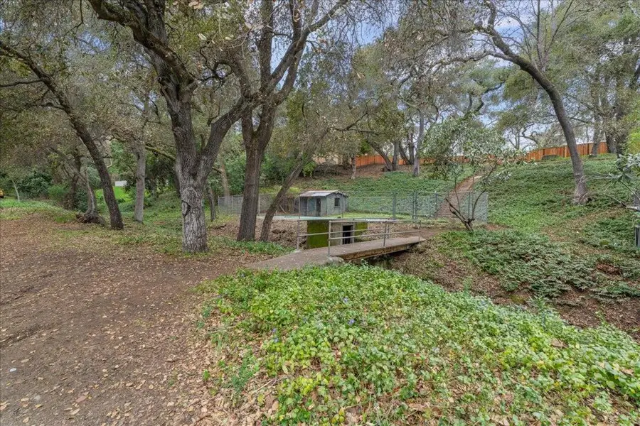 16235 W Ellenwood Avenue, Monte Sereno, CA 95030 - #2