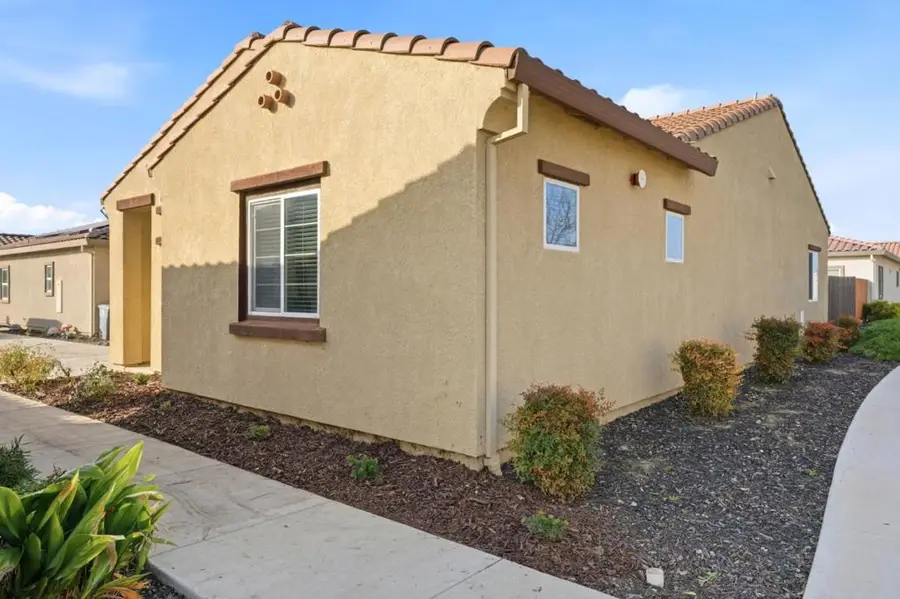 618 Machado Street, Los Banos, CA 93635 - Image #3