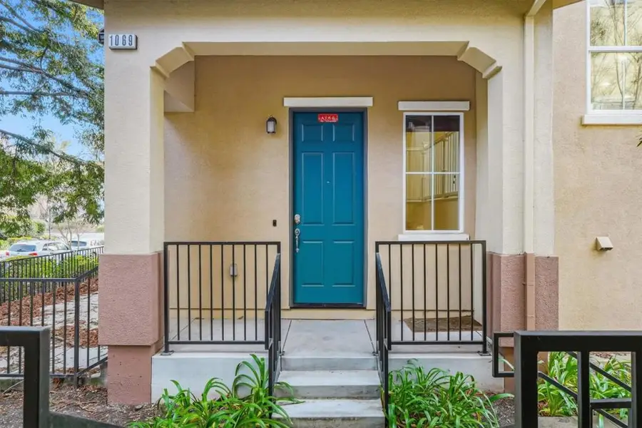 1069 Konstanz Terrace, Sunnyvale, CA 94089 - Image #2