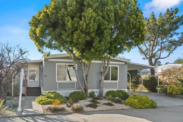 19 Dolphin Court, Half Moon Bay, CA 94019