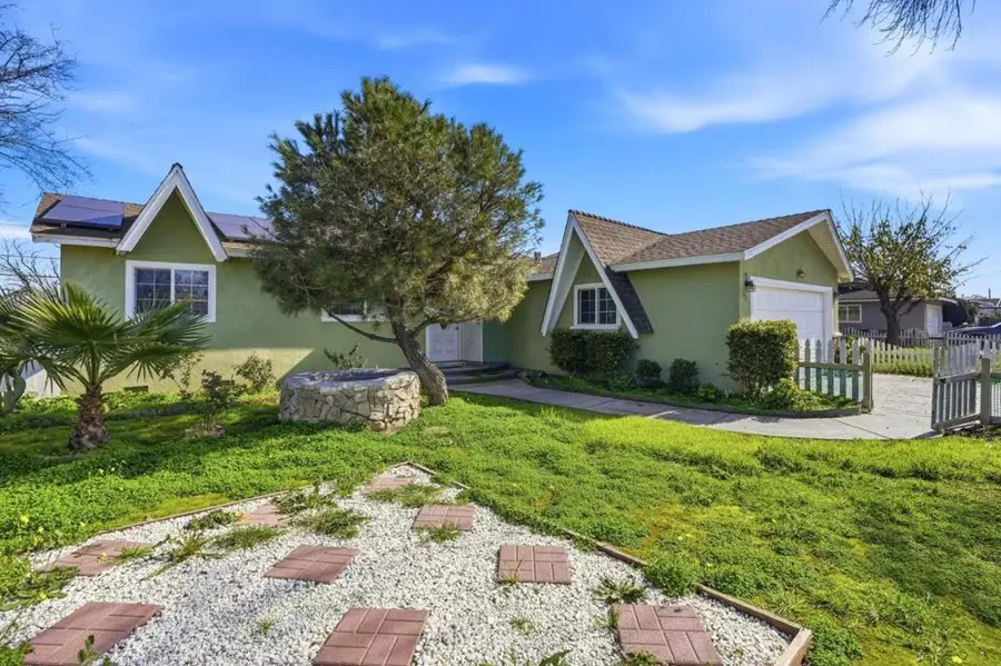 154 N Santa Rosa Street, Los Banos, CA 93635 - Image #2