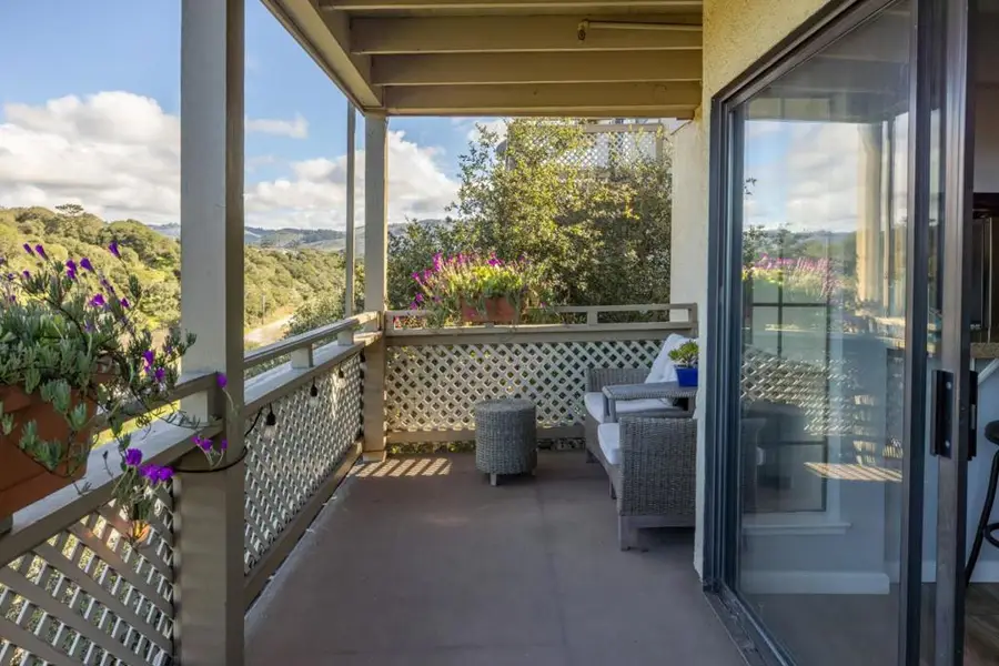 521 Quail Run Court, Del Rey Oaks, CA 93940 - #2