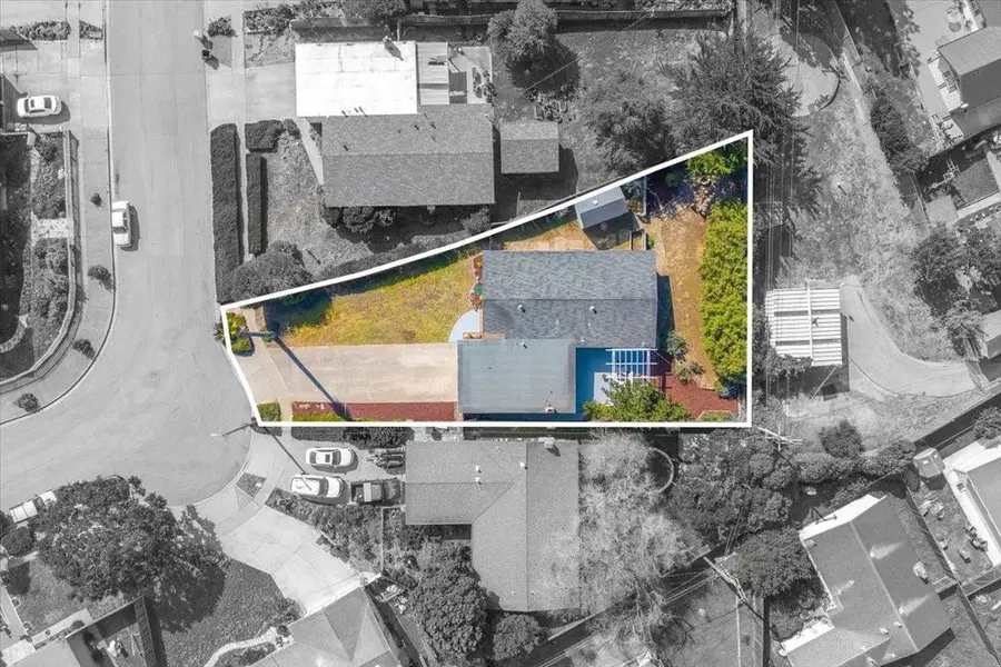 277 Young Circle, Marina, CA 93933 - #2