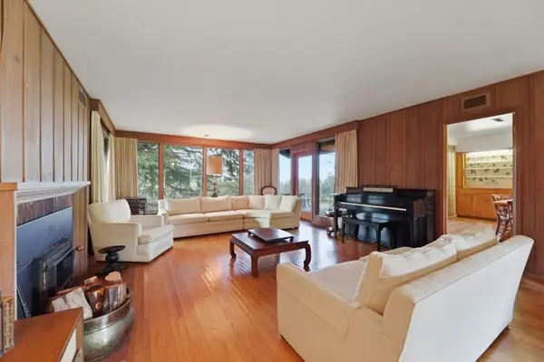 24733 Loma Prieta Avenue, Los Gatos, CA 95033