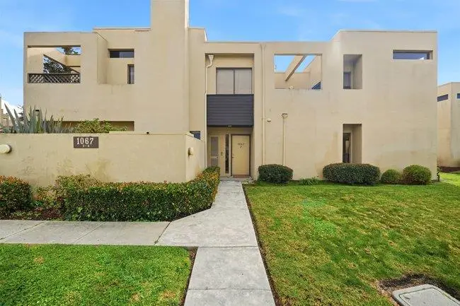 1067 Padre Drive #2, Salinas, CA 93901 - #3