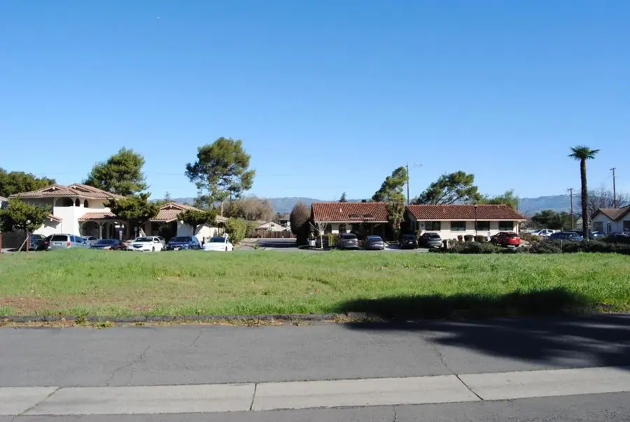 17705 Hale Ave, Morgan Hill, CA 95037 - #3