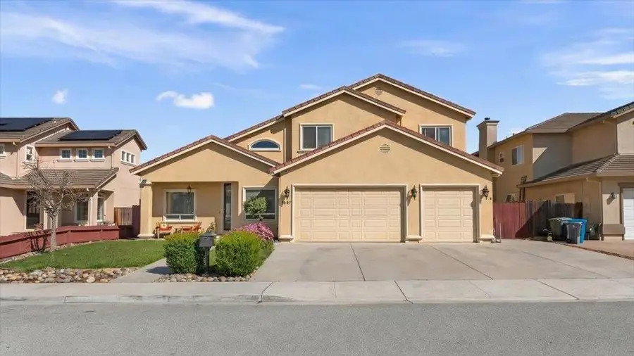 1901 Calistoga Drive, Hollister, CA 95023 - #2