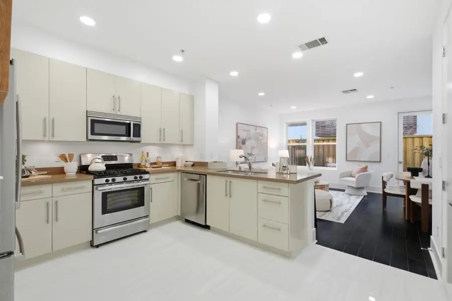 820 Altaire Walk, East Palo Alto, CA 94303 - #3