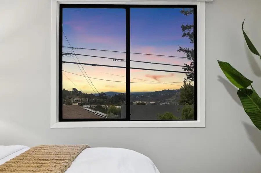 2018 Monroe Avenue, Belmont, CA 94002 - #3