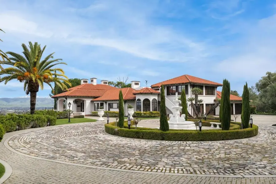 5770 Harwood Road, Los Gatos, CA 95032 - #2