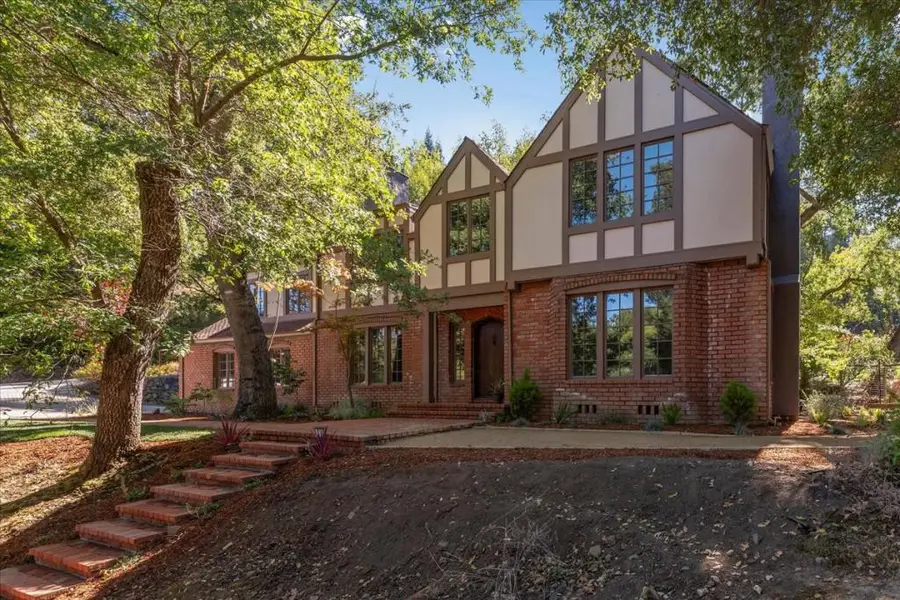 21700 Via Regina, Saratoga, CA 95070 - #3