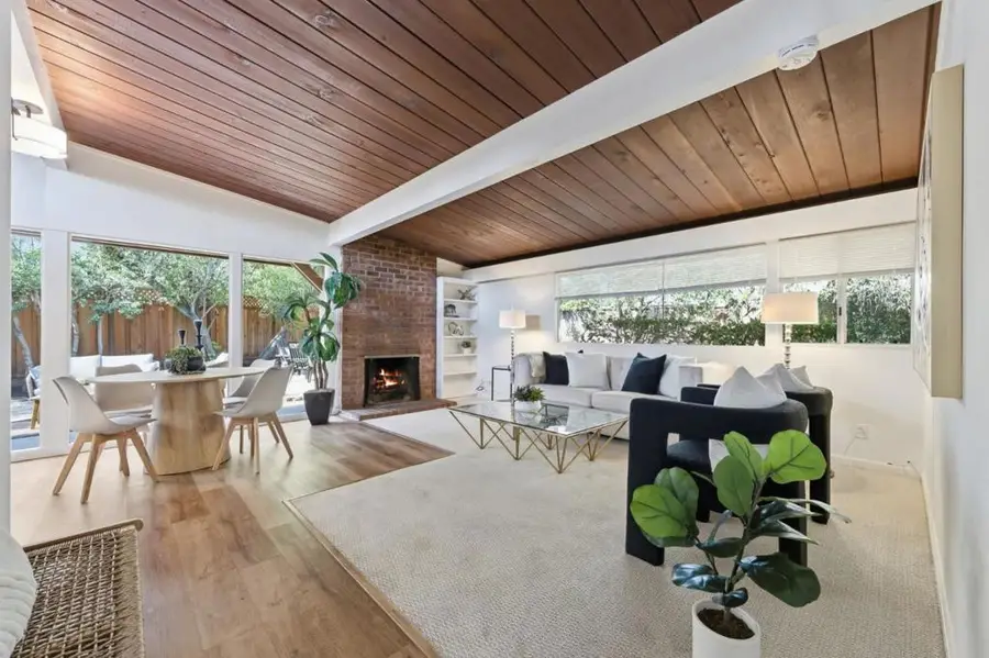 1080 Moffett Circle, Palo Alto, CA 94303 - #3