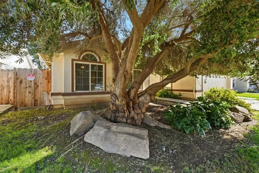 3882 Pintail Court, Merced, CA 95340 - #2