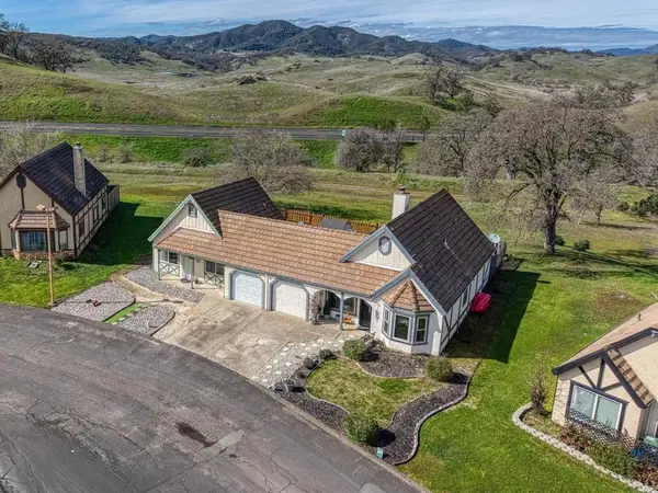 5443 Oxford Drive, Lakeport, CA 95453