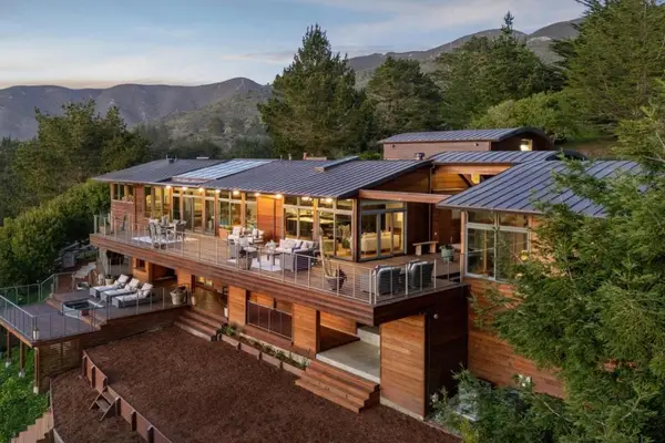 732 Alta Vista Road, Montara, CA 94037