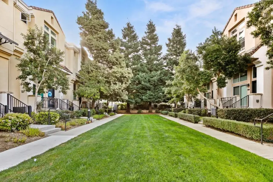 171 Bel Air Court, Mountain View, CA 94043 - #2