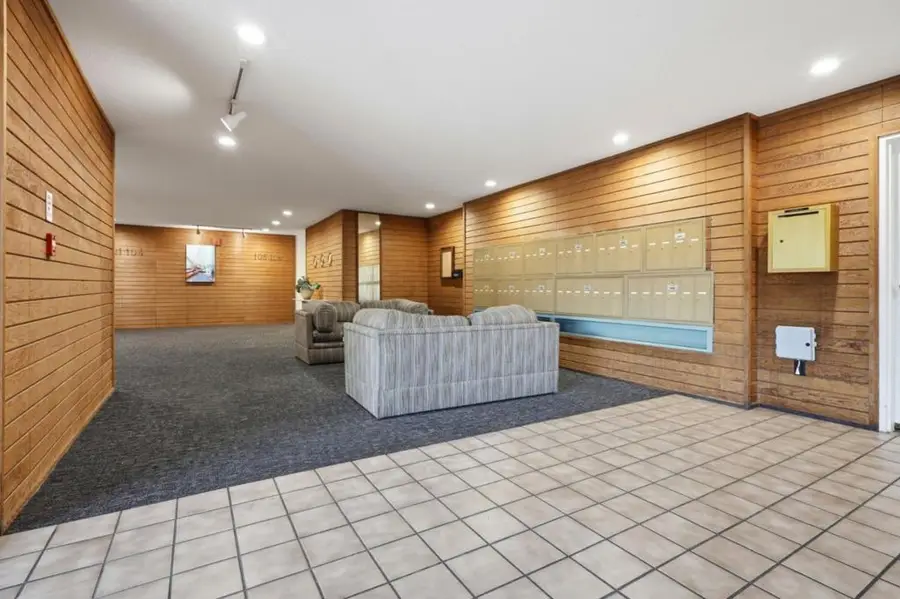 840 Sea Spray Lane #202, Foster City, CA 94404 - #3