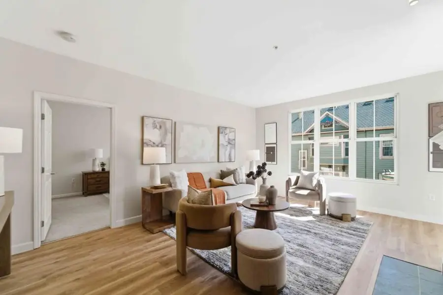 30 E Julian Street #208, San Jose, CA 95112 - #2