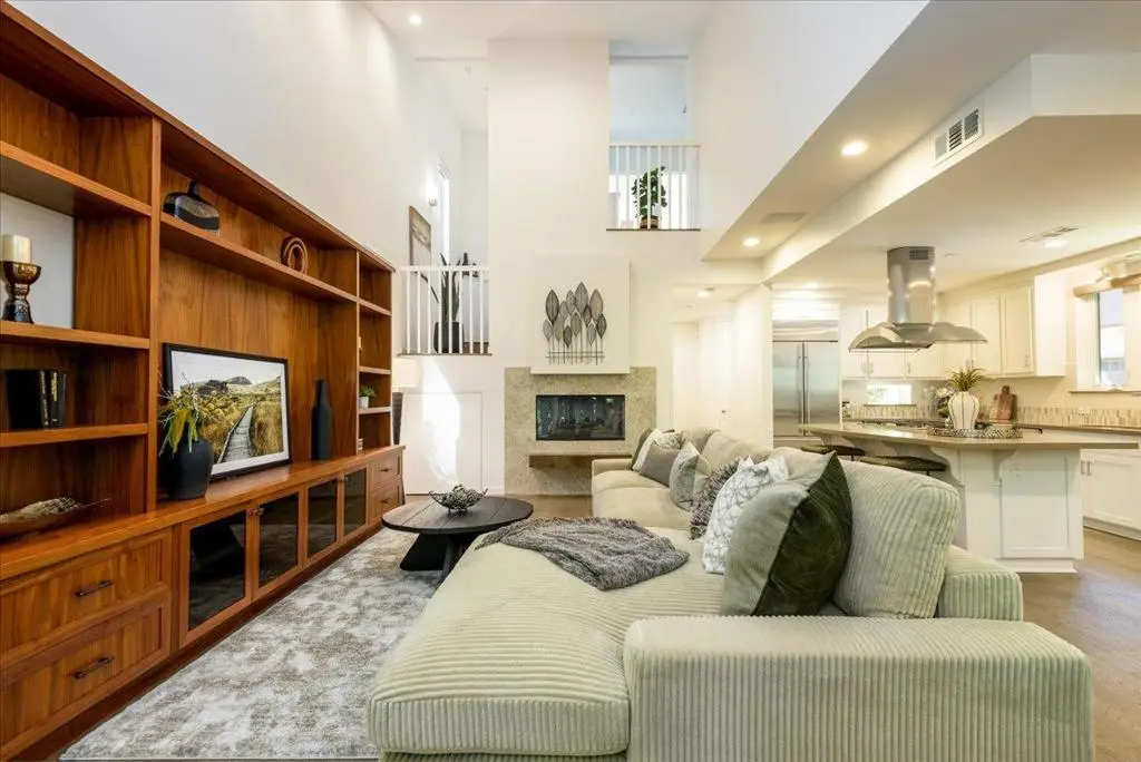 6 Barneson Avenue, San Mateo, CA 94402 - #1