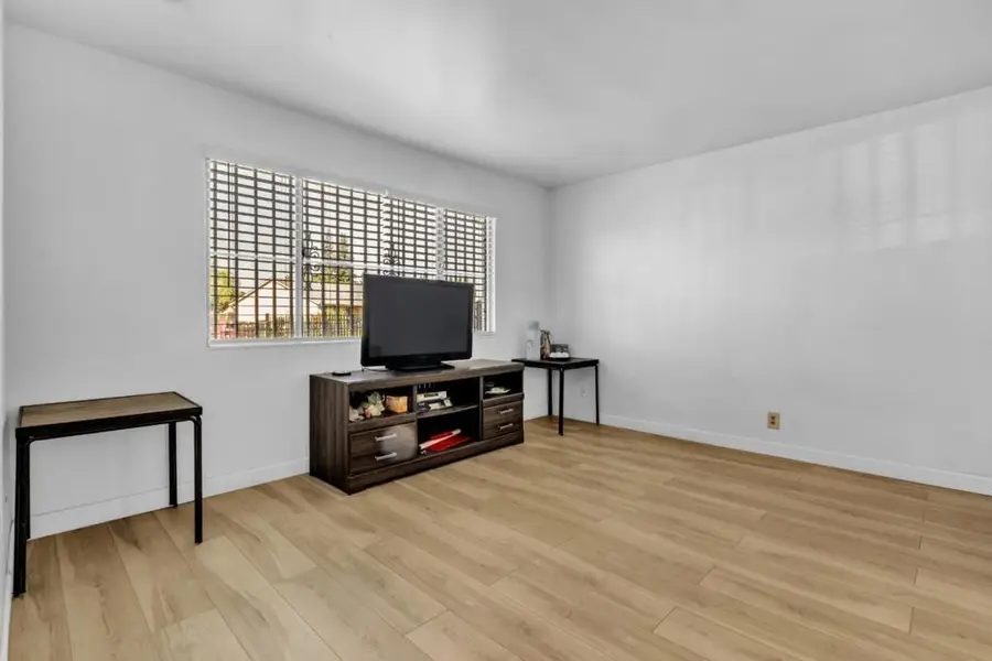 6245 Pantano Drive, Sacramento, CA 95824 - #2