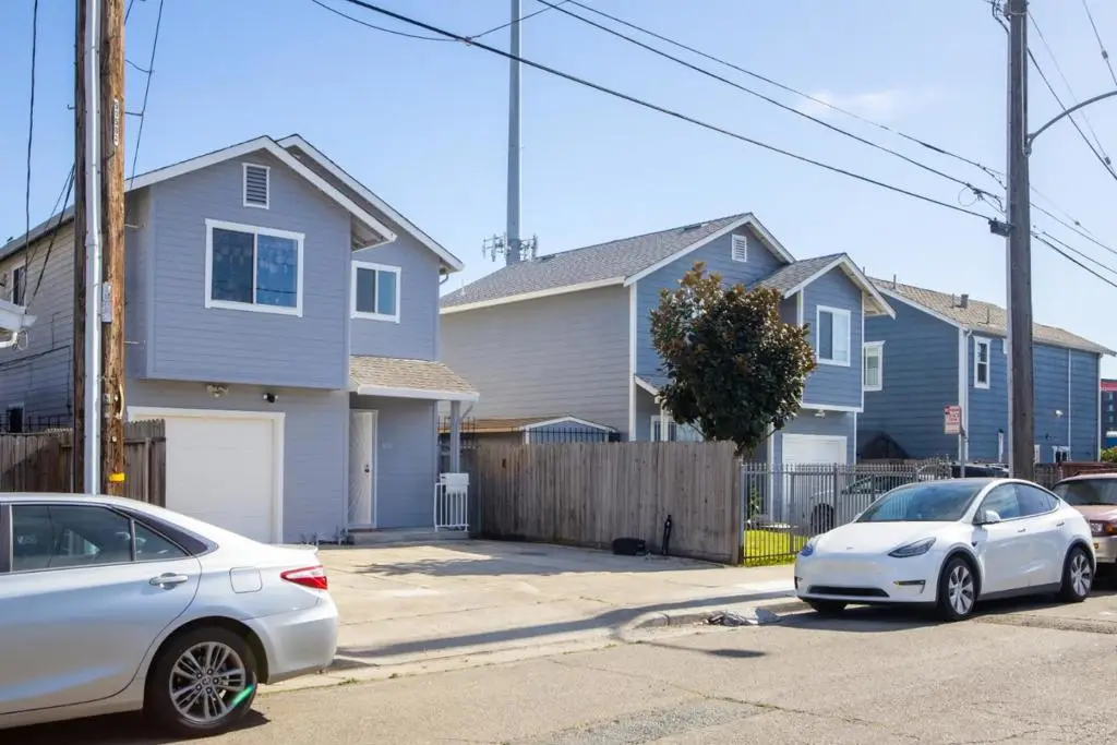 816 7th Avenue, Oakland, CA 94606 - #1