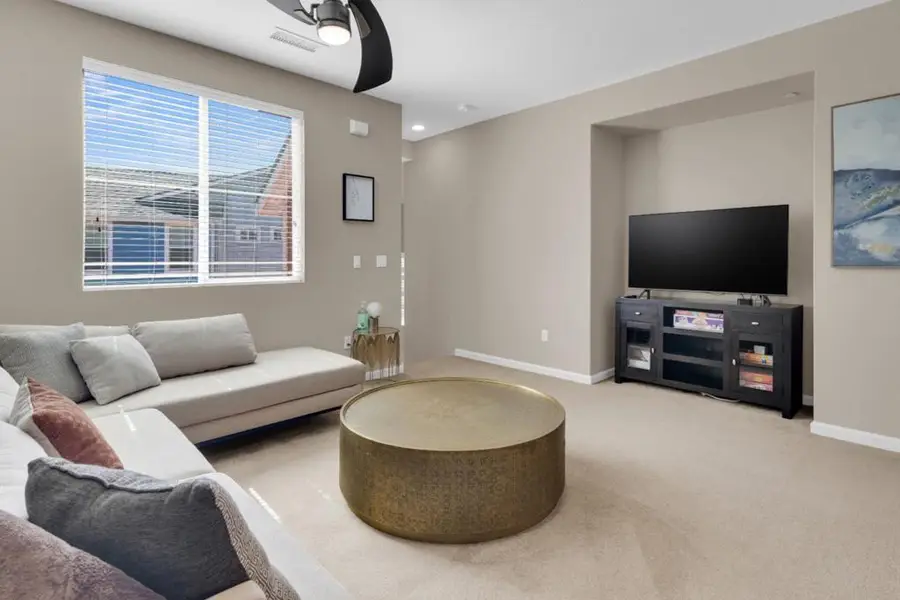 3592 Broad Street #204, San Luis Obispo, CA 93401 - #3