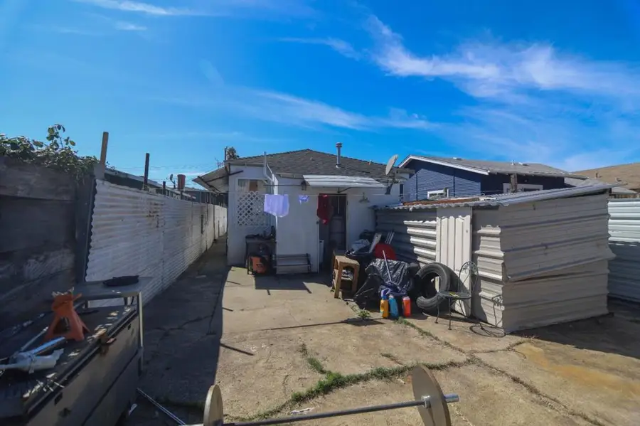 7118 Halliday Avenue, Oakland, CA 94605 - #3
