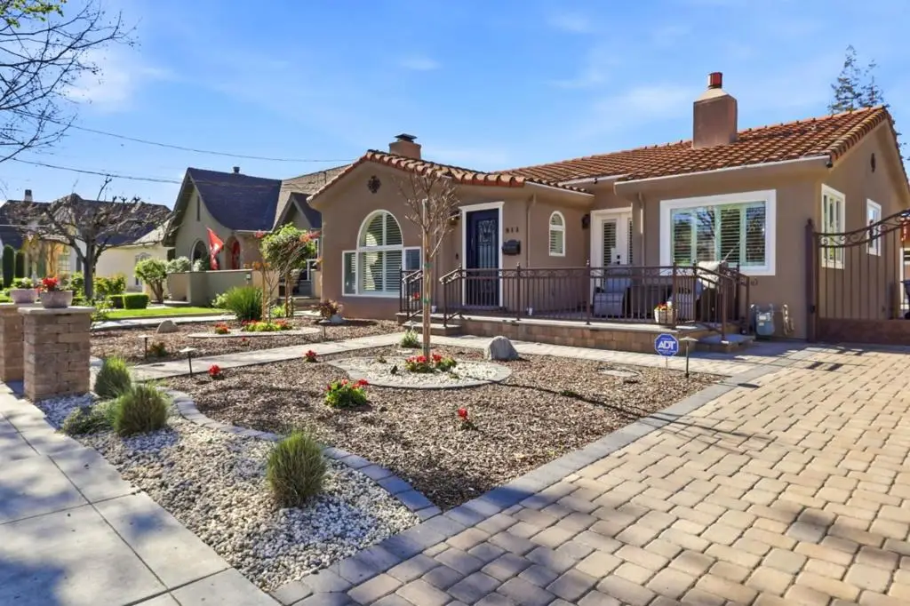911 Michigan Avenue, San Jose, CA 95125 - #1