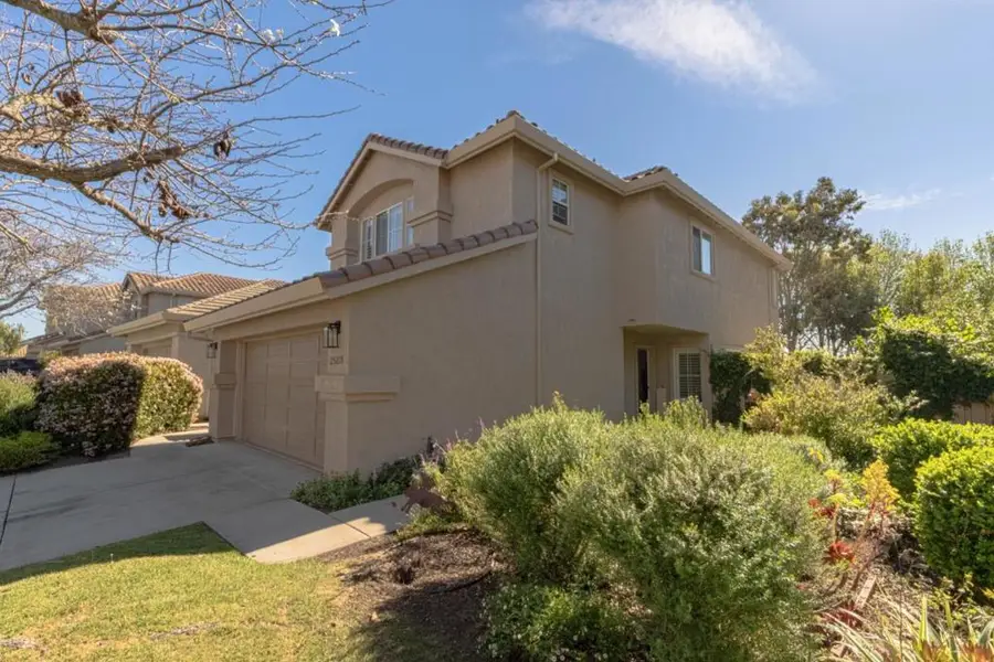 25215 Azalea Court, Salinas, CA 93908 - #3