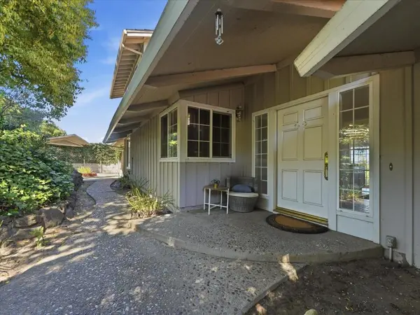 624 Oakridge Drive, Los Altos, CA 94024