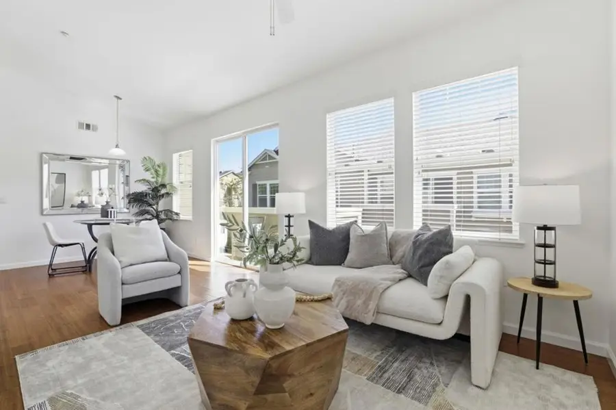 1035 Scotia Terrace #304, Sunnyvale, CA 94089 - #3