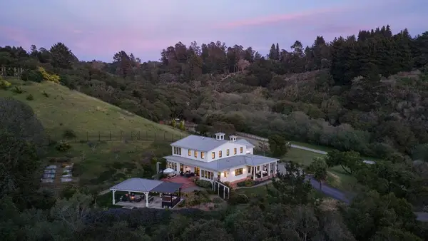 365 Race Horse Lane, Watsonville, CA 95076