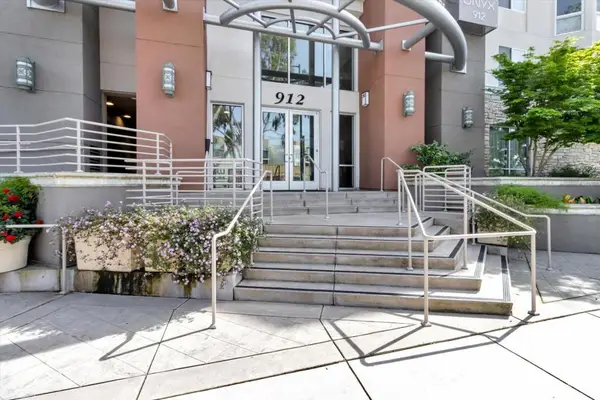 912 Campisi Way #311, Campbell, CA 95008