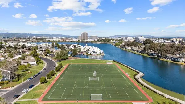 817 Peary Lane, Foster City, CA 94404