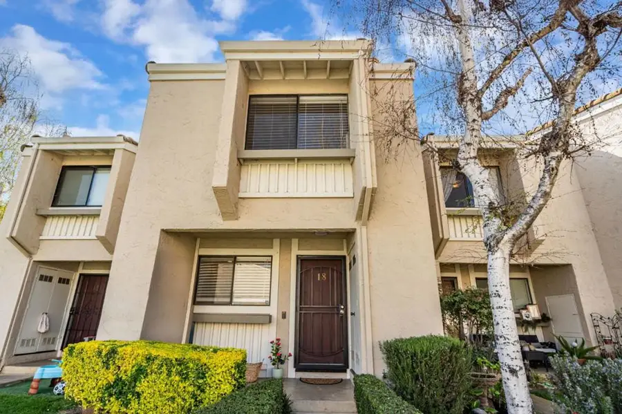 260 W. Dunne Avenue #18, Morgan Hill, CA 95037 - #2