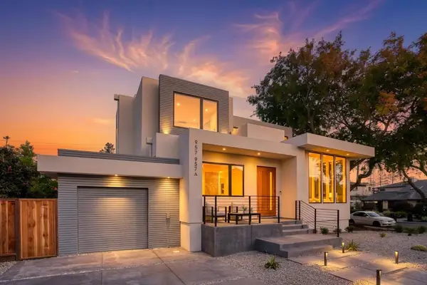 957 Clara Drive, Palo Alto, CA 94303