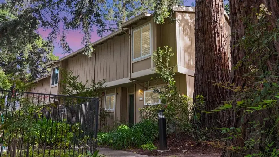 201 Flynn Avenue #13, Mountain View, CA 94043 - #3