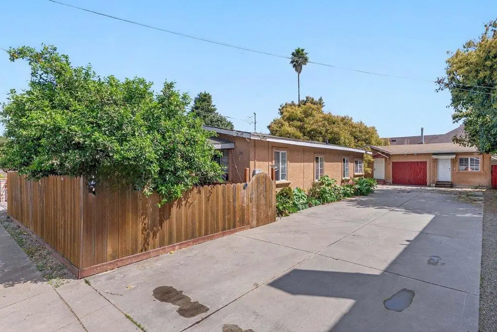 20 Gonda Street, Royal Oaks, CA 95076 - #1