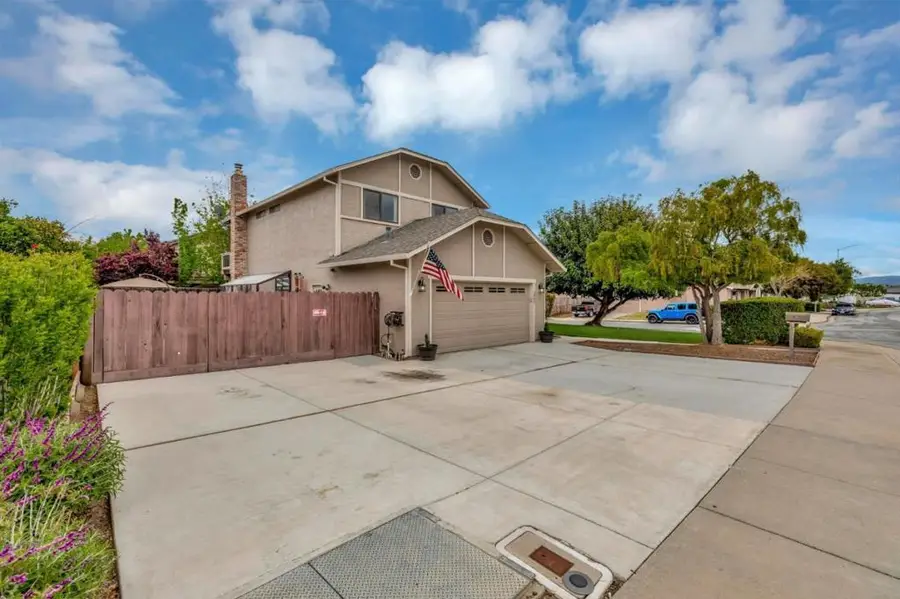 1951 Calistoga Drive, Hollister, CA 95023 - #3